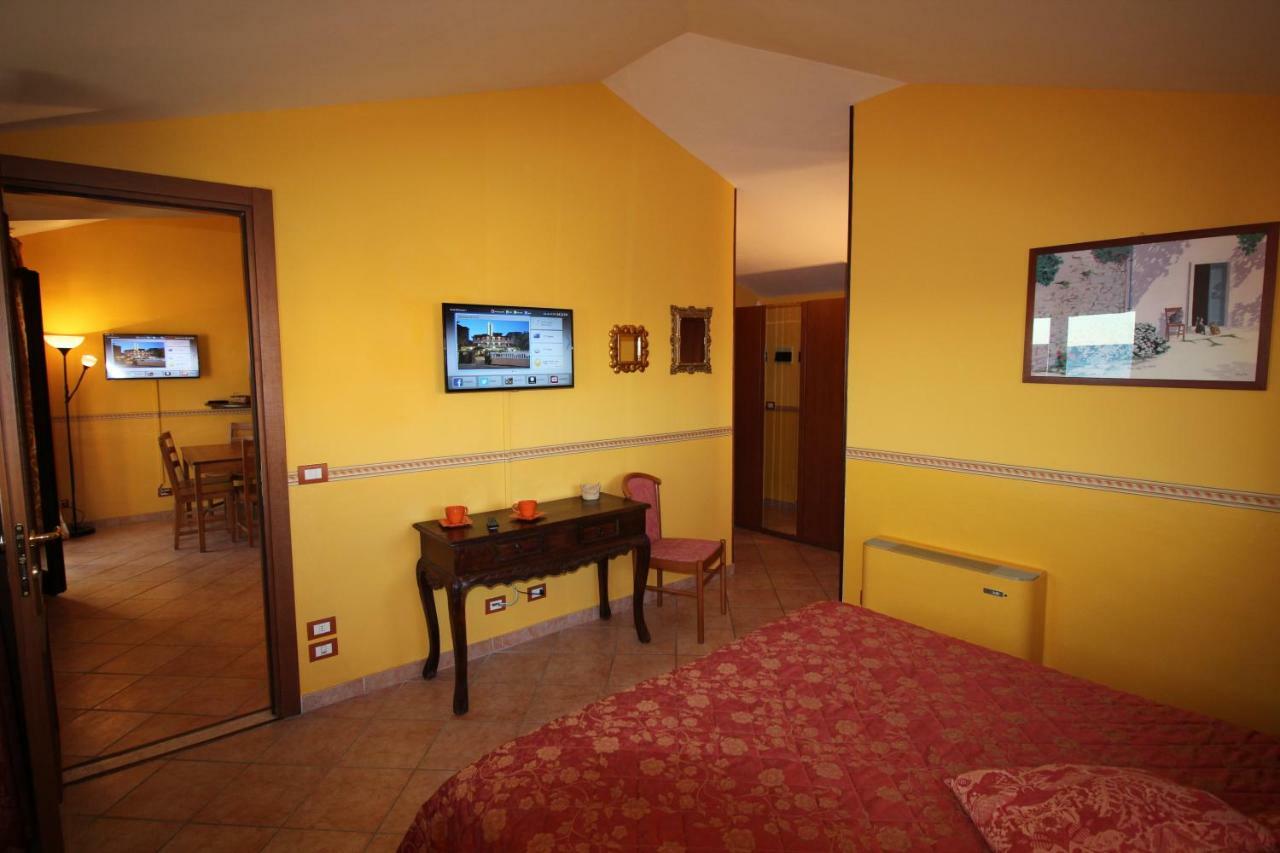 Del Prado Aparthotel Riva Ligure Exterior foto